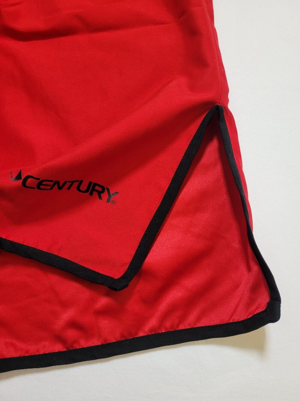 Century Martial Arts Red MMA Fight Shorts Size 30 Combat Athletic - Picture 3 of 7